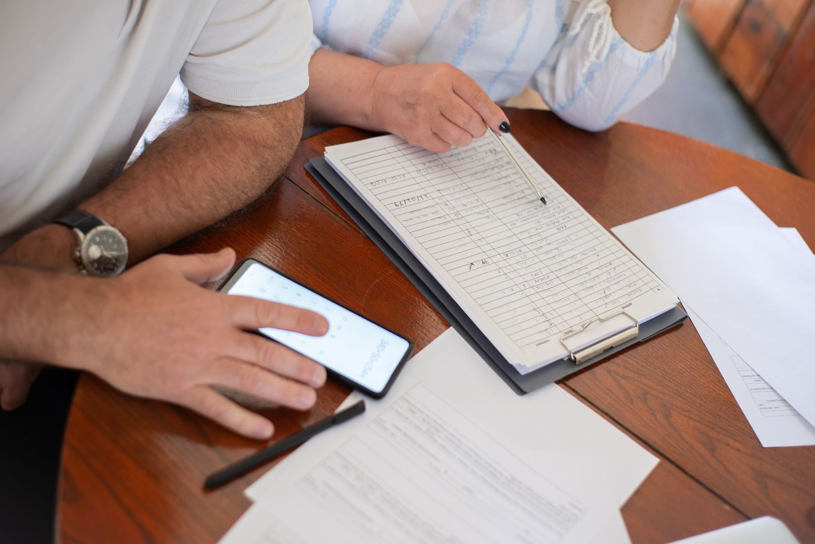Surviving military spouse reviewing paperwork related to the SBP DIC offset for surviving spouses